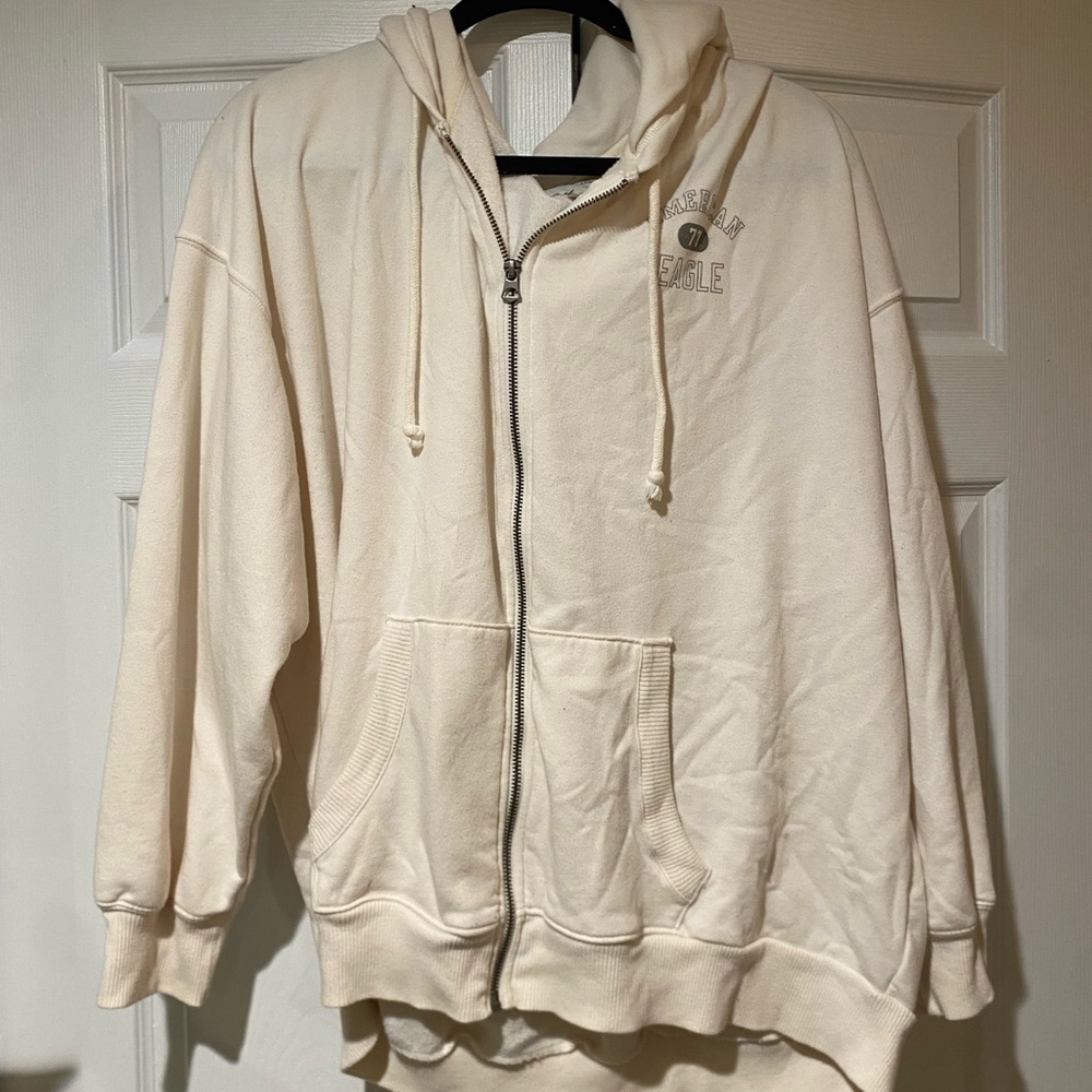 American Eagle cream zip up